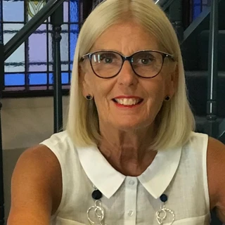 Kate Dickinson